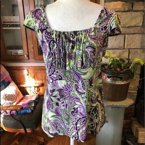 SUSAN LAWERENCE SIZE MEDIUM GREEN AND PURPLE CAP SLEEVE BLOUSE RUCHED FRONT